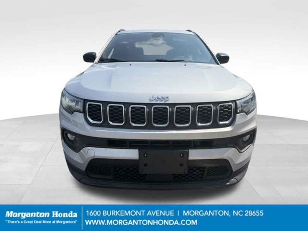 Used 2024 Jeep Compass Latitude SUV