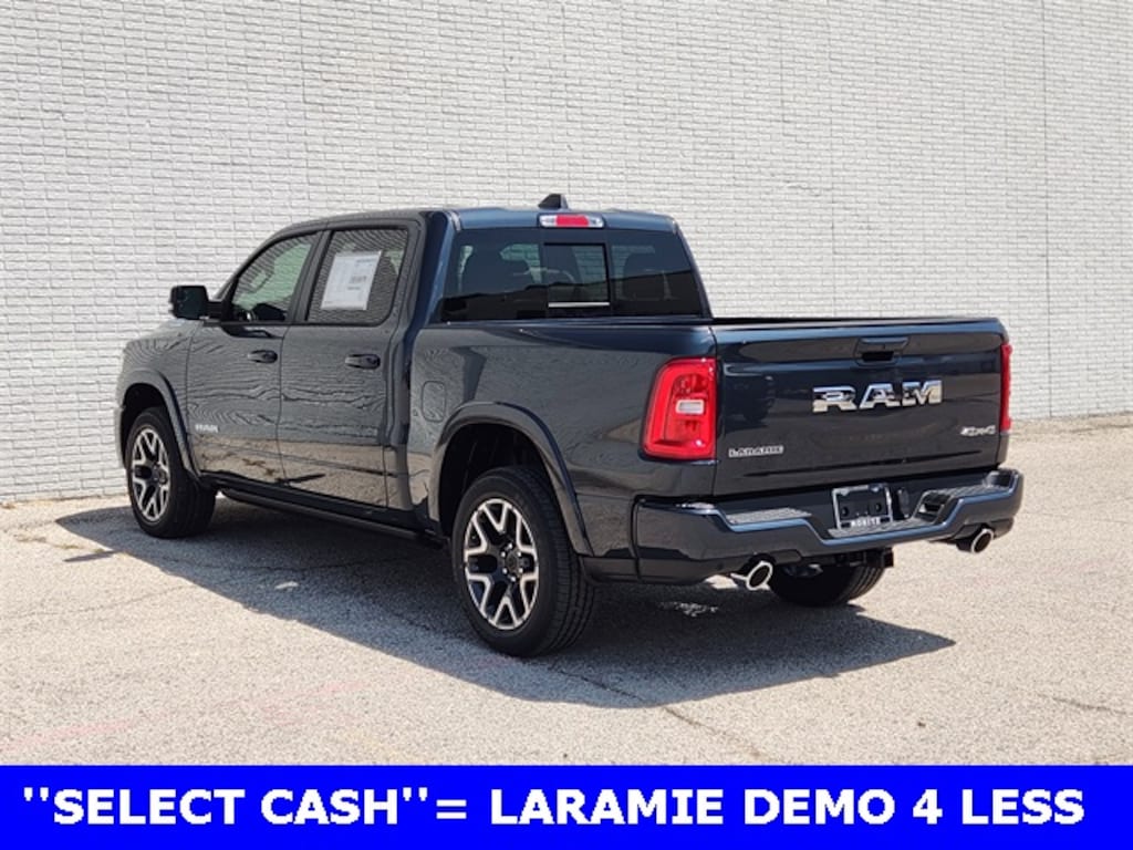 New 2026 Ram 1500 LARAMIE CREW CAB 4X4 5'7 BOX Pickup