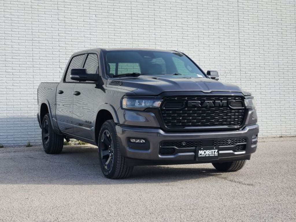 New 2026 Ram 1500 LONE STAR CREW CAB 4X4 5'7 BOX Pickup