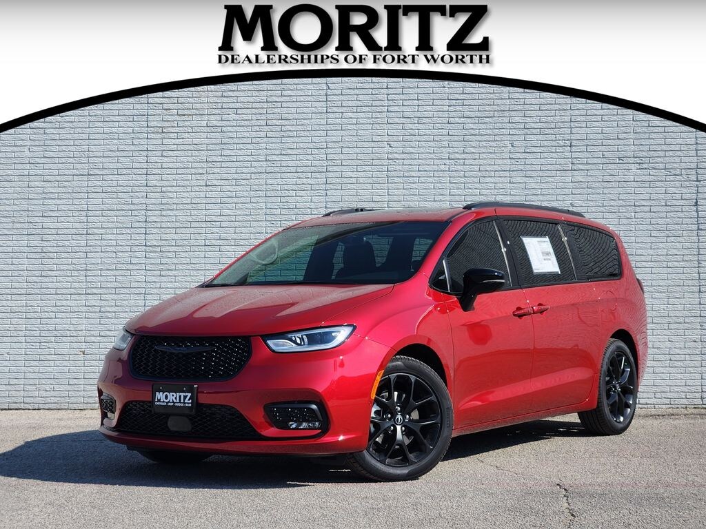 New 2026 Chrysler Pacifica LIMITED Passenger Van