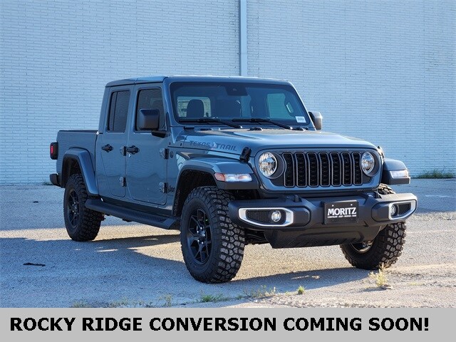 2025 Jeep Gladiator Texas Trail photo 2