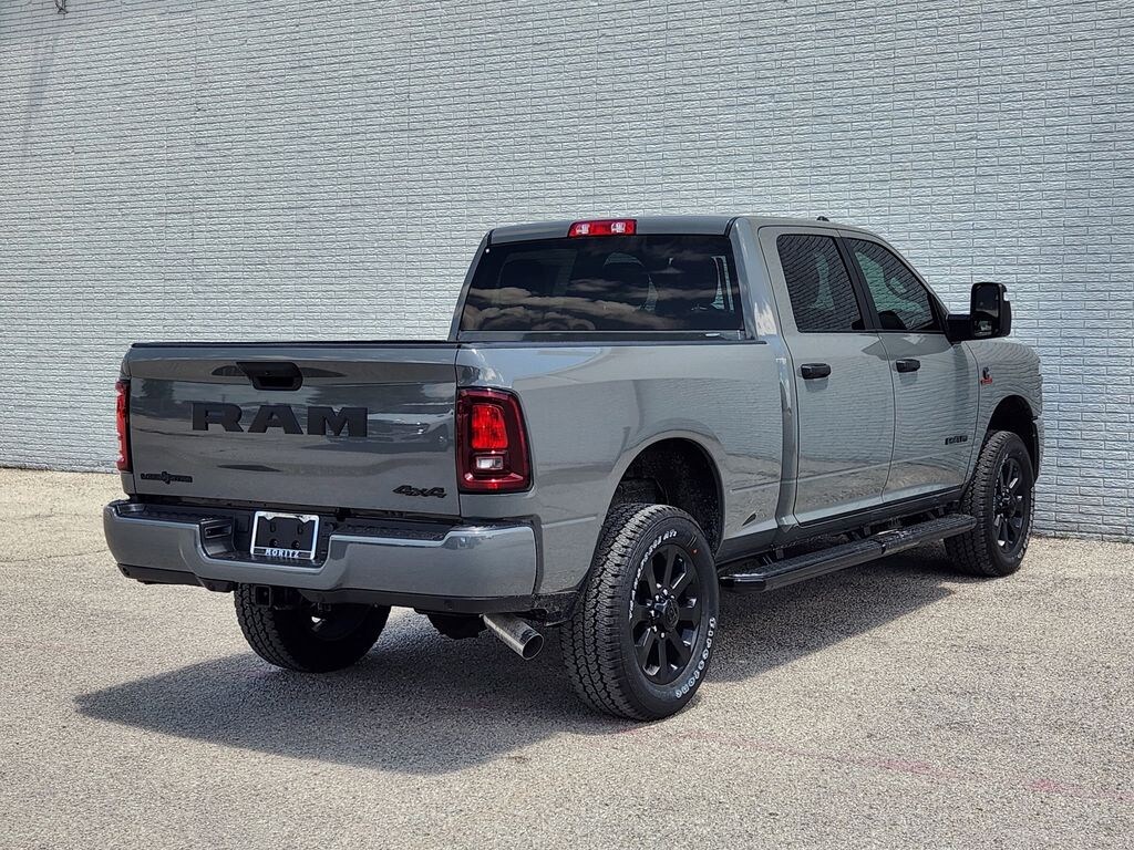 New 2026 Ram 2500 LONE STAR CREW CAB 4X4 6'4 BOX Pickup