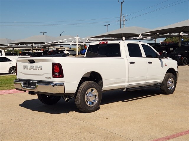 2026 Ram 3500 Tradesman photo 4