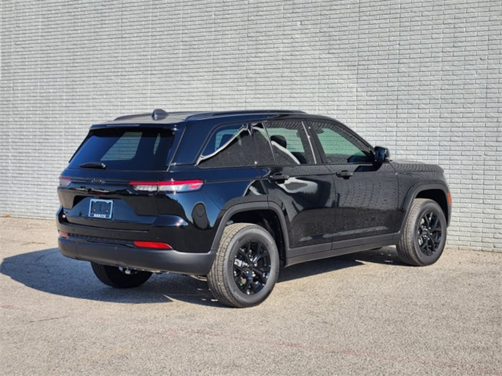 New 2025 Jeep Grand Cherokee ALTITUDE X 4X4 Sport Utility