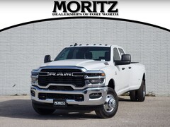 2026 Ram 3500 TRADESMAN CREW CAB 4X4 8' BOX Pickup