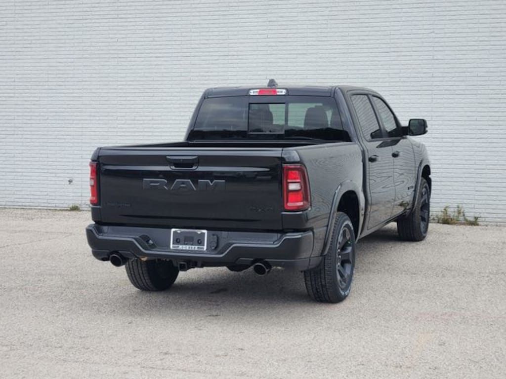 New 2026 Ram 1500 LONE STAR CREW CAB 4X4 5'7 BOX Pickup