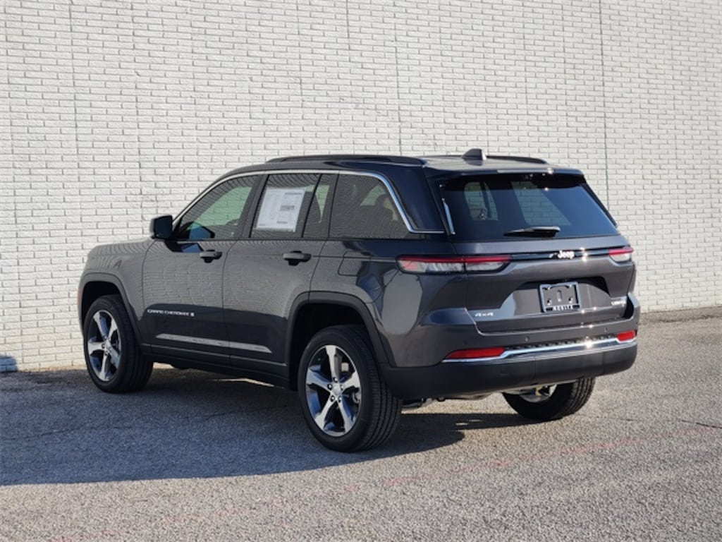 New 2025 Jeep Grand Cherokee LIMITED 4X4 Sport Utility