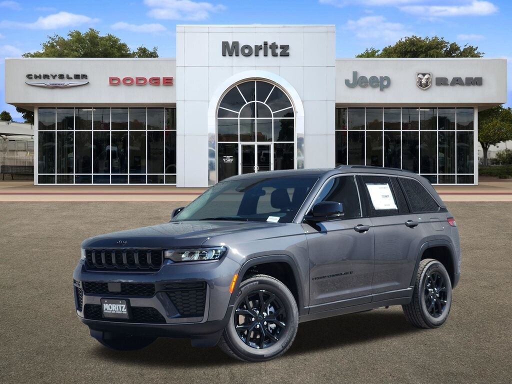 New 2026 Jeep Grand Cherokee LAREDO ALTITUDE 4X2 Sport Utility