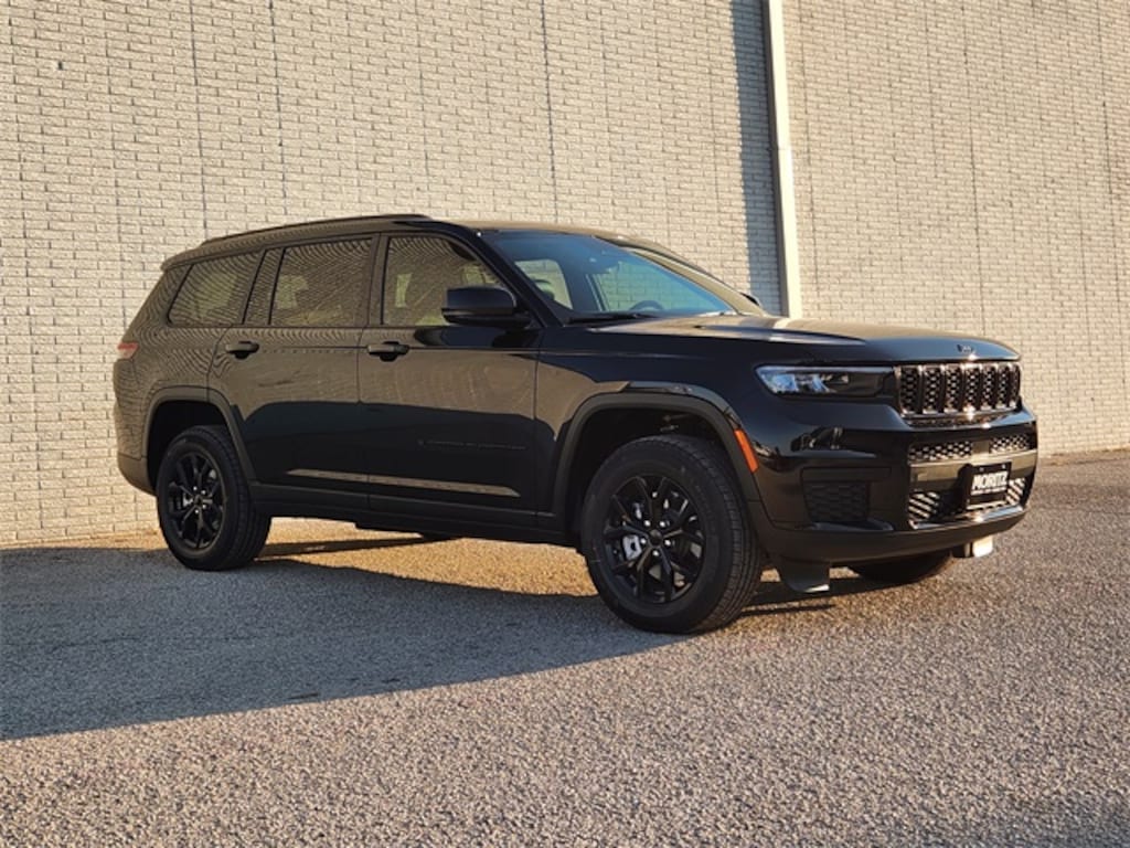 New 2025 Jeep Grand Cherokee L ALTITUDE X 4X4 Sport Utility