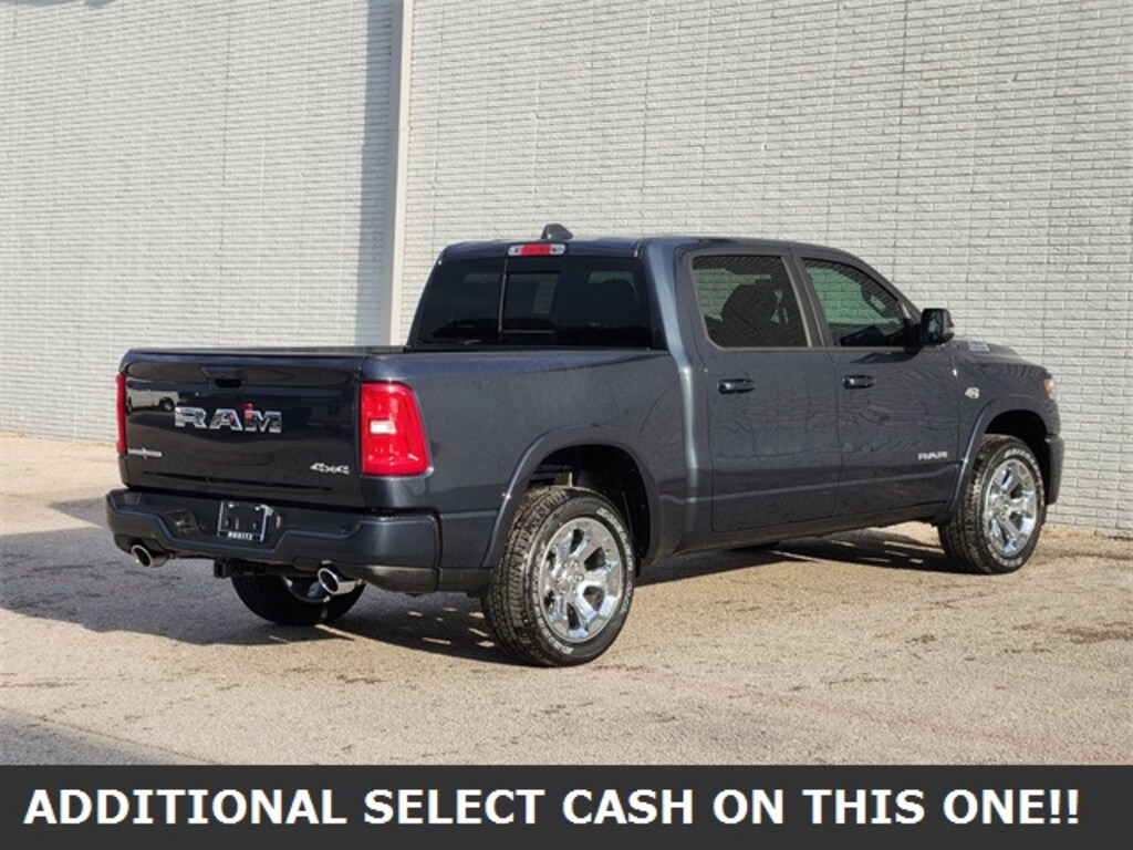 New 2026 Ram 1500 LONE STAR CREW CAB 4X4 5'7 BOX Pickup