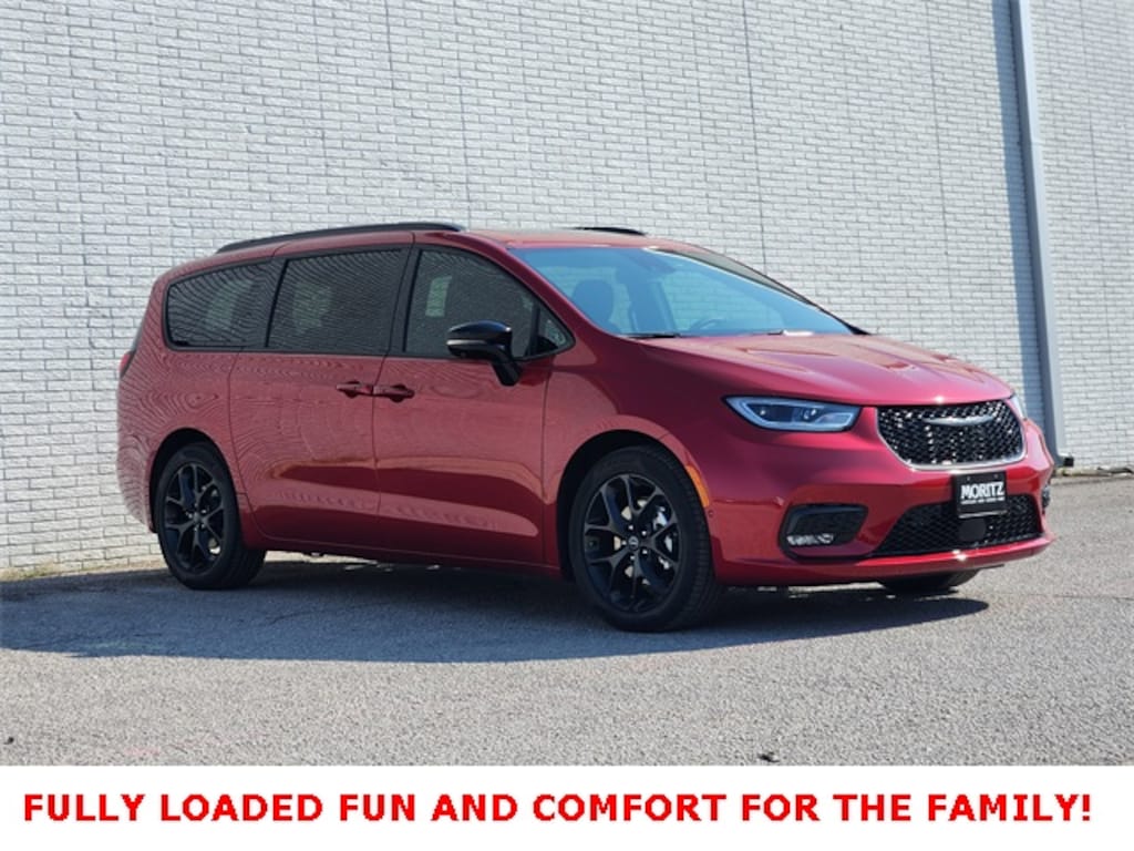 New 2026 Chrysler Pacifica LIMITED Passenger Van