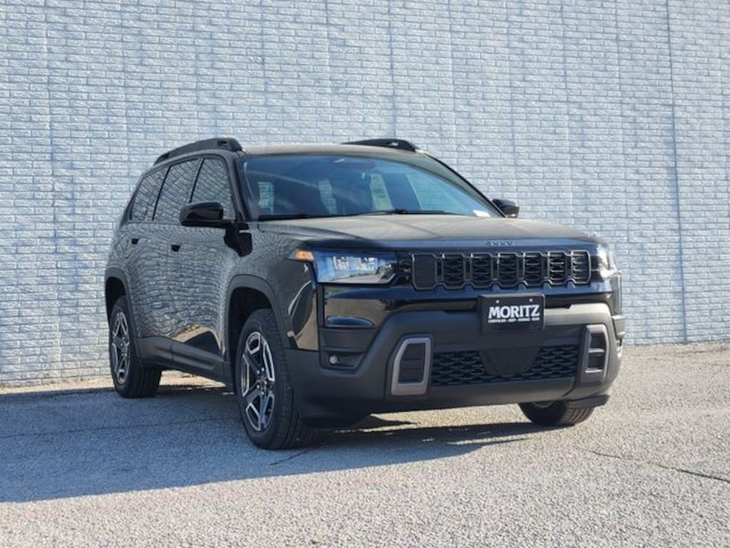 New 2026 Jeep Cherokee LAREDO 4X4 Sport Utility