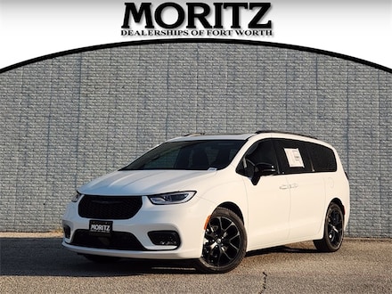 2026 Chrysler Pacifica LIMITED Passenger Van