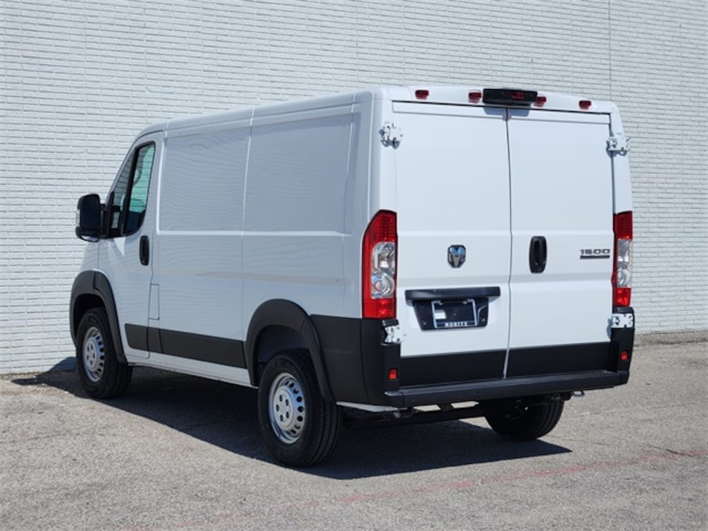 New 2026 Ram ProMaster PROMASTER 1500 TRADESMAN CARGO VAN LOW ROOF 118' W Cargo Van