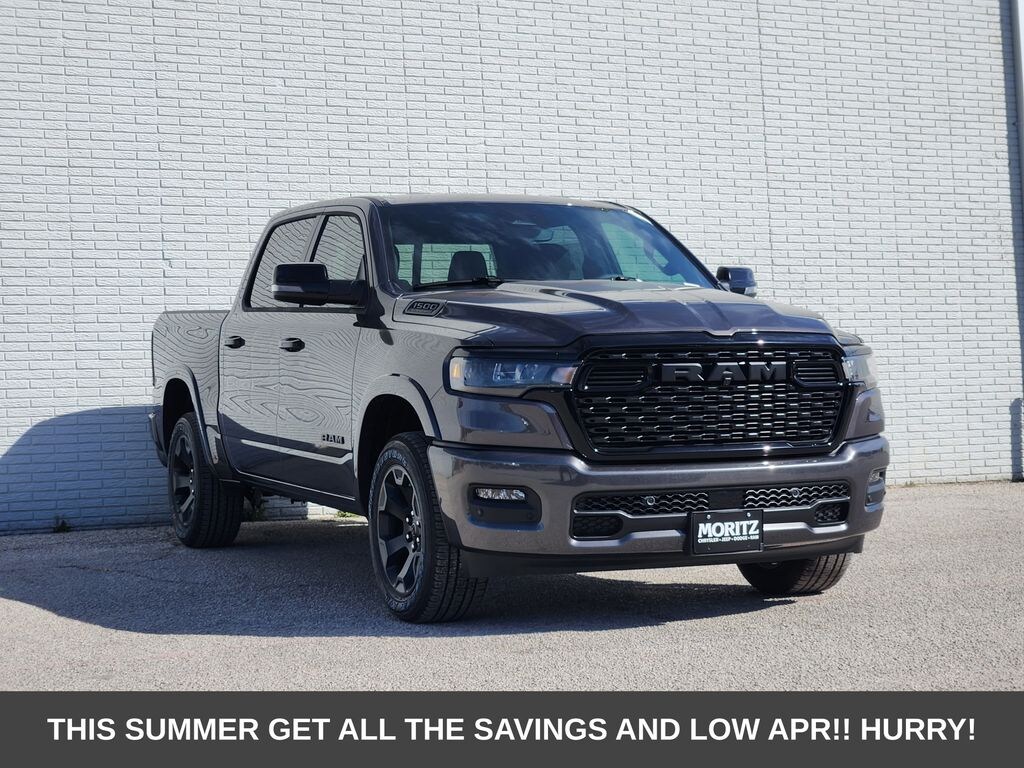 New 2026 Ram 1500 LONE STAR CREW CAB 4X4 5'7 BOX Pickup