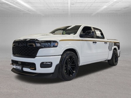 2026 Ram 1500 BIG HORN CREW CAB 4X4 5'7 BOX Pickup