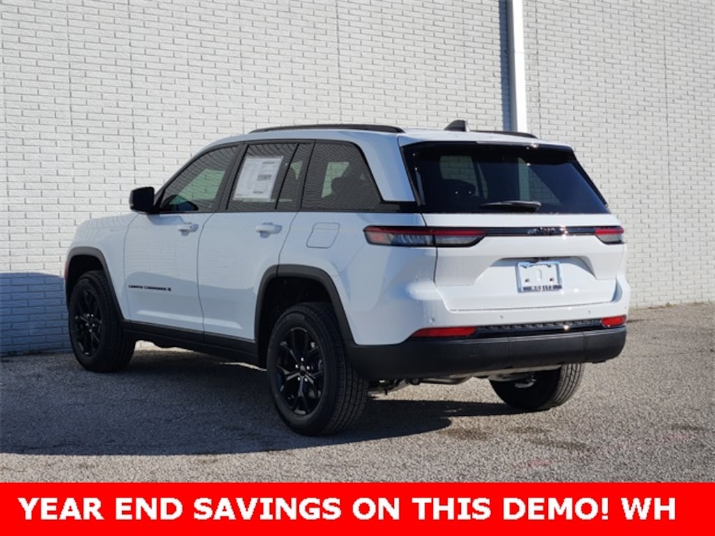 New 2025 Jeep Grand Cherokee ALTITUDE X 4X2 Sport Utility