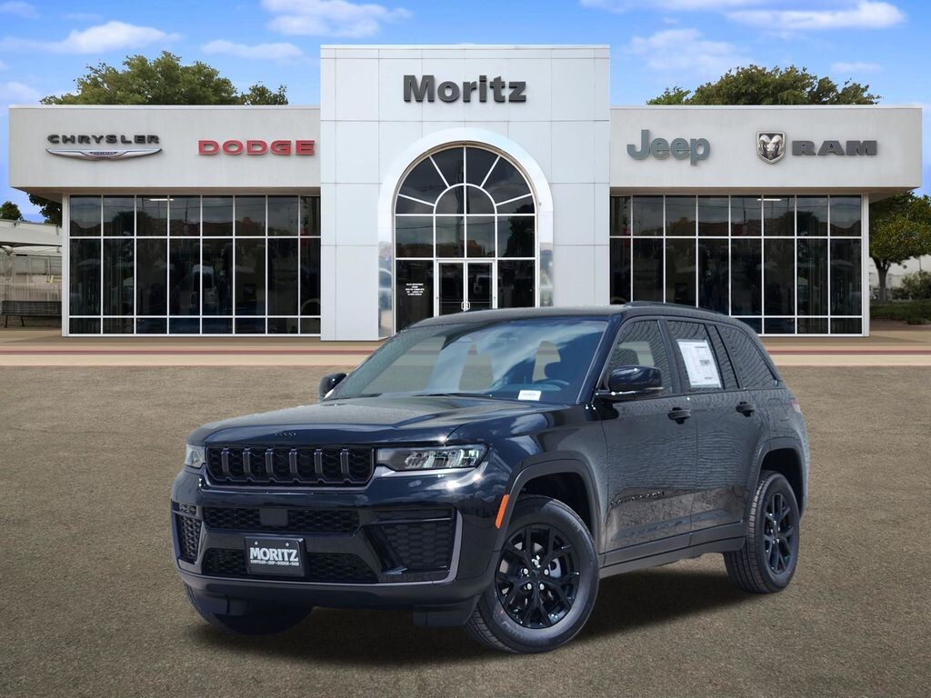 New 2026 Jeep Grand Cherokee LAREDO ALTITUDE 4X4 Sport Utility
