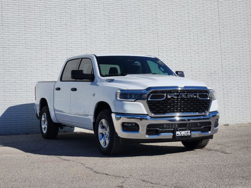New 2026 Ram 1500 LONE STAR CREW CAB 4X4 5'7 BOX Pickup