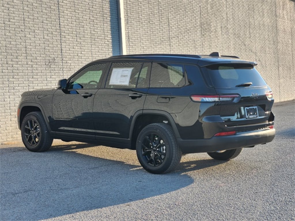 New 2025 Jeep Grand Cherokee L ALTITUDE X 4X4 Sport Utility