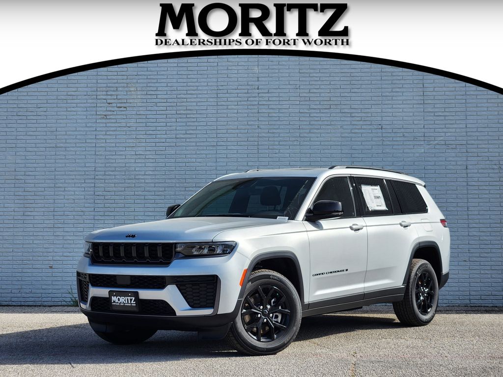 New 2026 Jeep Grand Cherokee L LAREDO ALTITUDE 4X2