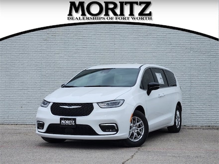 2025 Chrysler Pacifica SELECT Passenger Van