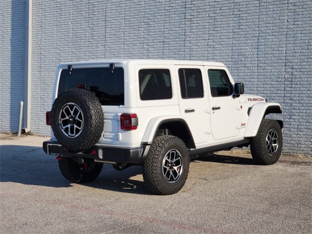 New 2025 Jeep Wrangler 4-DOOR RUBICON Sport Utility