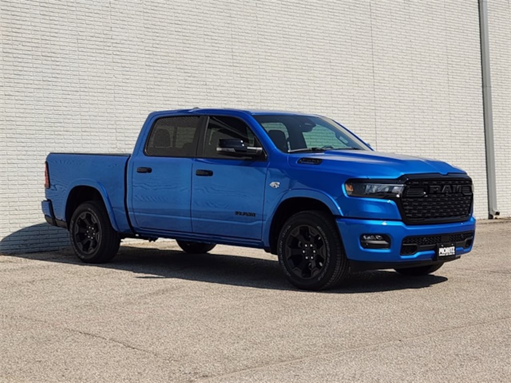 New 2026 Ram 1500 LONE STAR CREW CAB 4X4 5'7 BOX Pickup