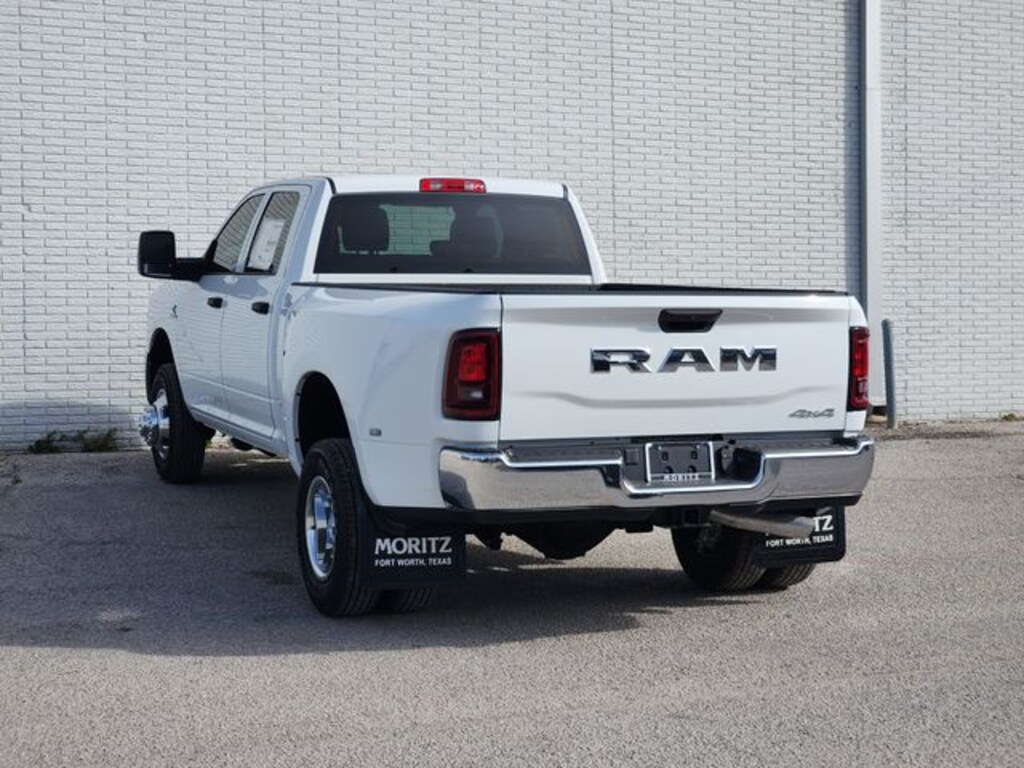New 2026 Ram 3500 TRADESMAN CREW CAB 4X4 8' BOX Pickup