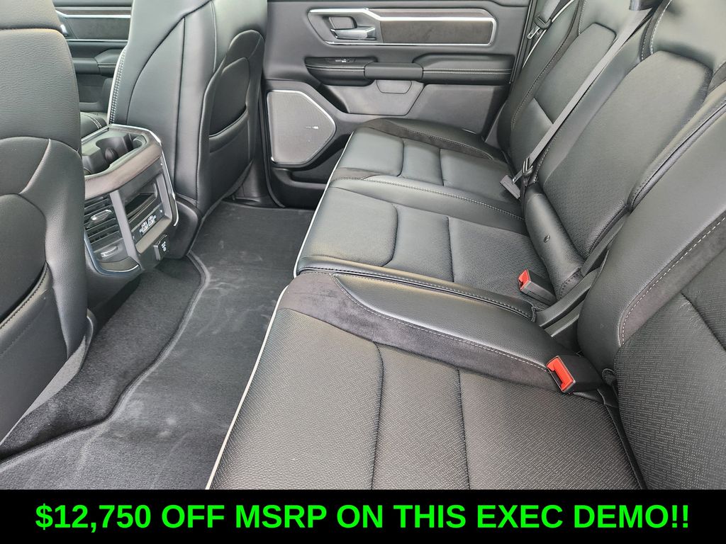 2026 RAM 1500 Laramie - Photo 18