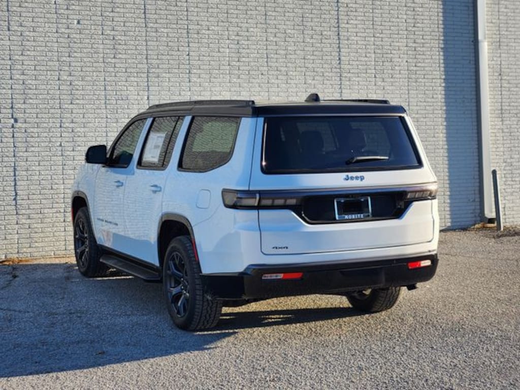 New 2026 Jeep Grand Wagoneer UPLAND 4X4 Sport Utility