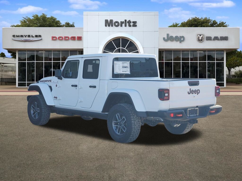 New 2026 Jeep Gladiator MOJAVE 4X4 Pickup