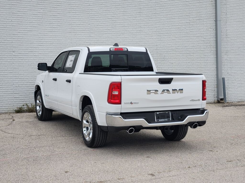 New 2026 Ram 1500 LONE STAR CREW CAB 4X4 5'7 BOX Pickup