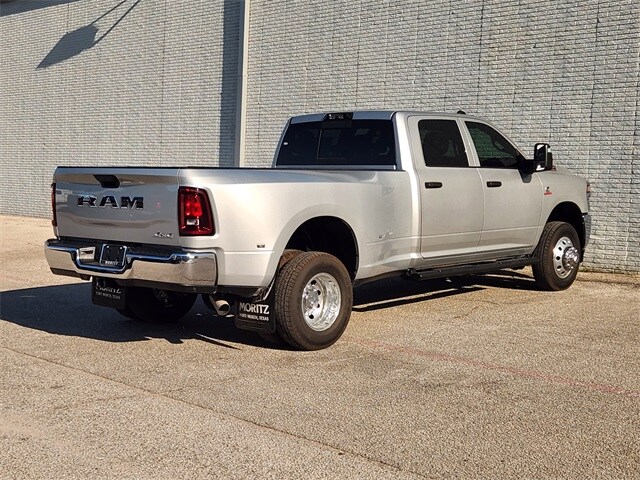 2026 Ram 3500 Tradesman photo 4