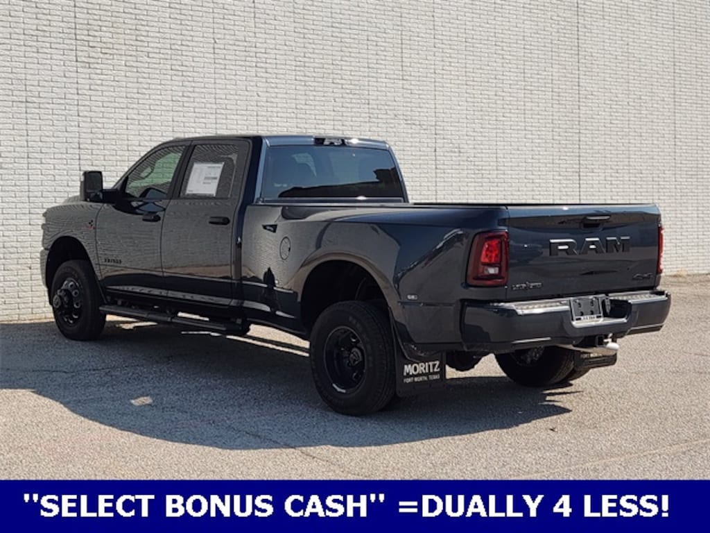 New 2026 Ram 3500 LONE STAR CREW CAB 4X4 8' BOX Pickup