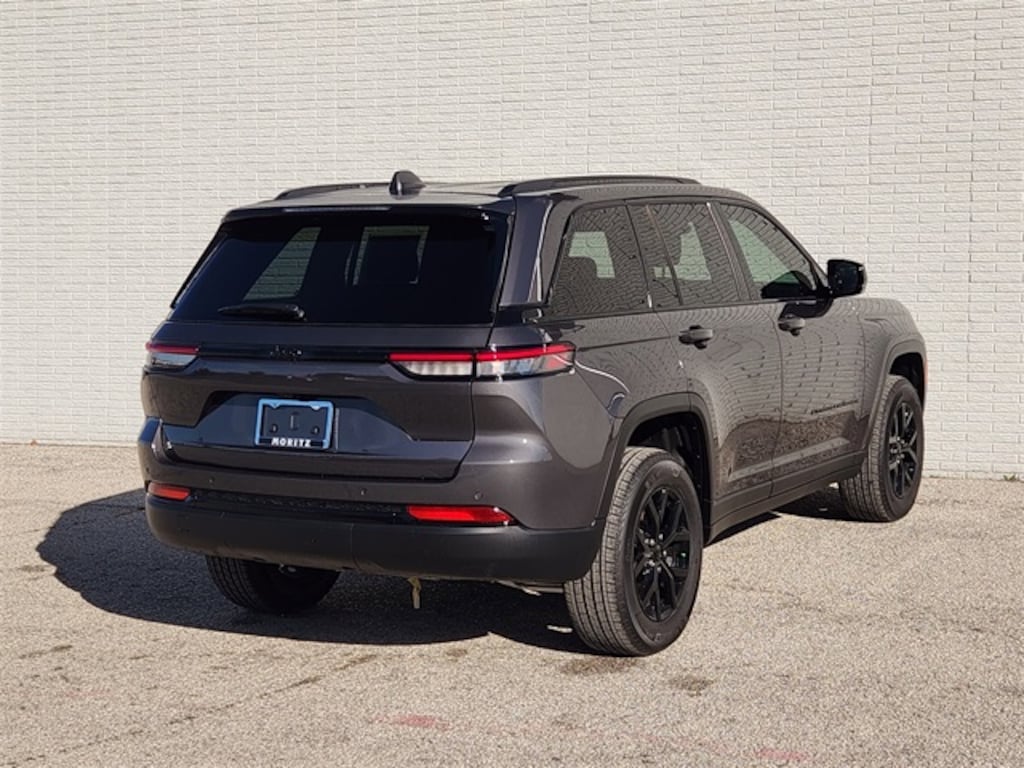 New 2025 Jeep Grand Cherokee ALTITUDE X 4X2 Sport Utility