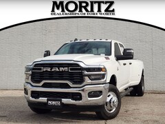 2026 Ram 3500 TRADESMAN CREW CAB 4X4 8' BOX Pickup
