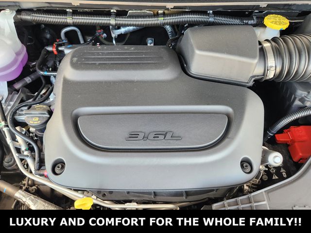 2025 Chrysler Pacifica Select - Photo 20