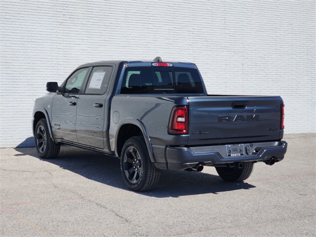 New 2026 Ram 1500 LONE STAR CREW CAB 4X4 5'7 BOX Pickup