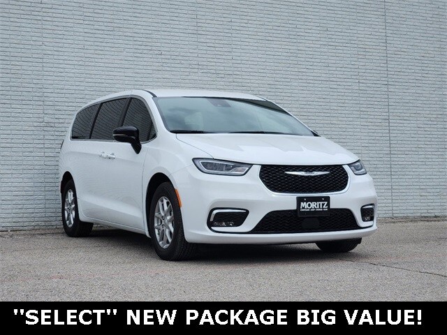 2025 Chrysler Pacifica photo 2