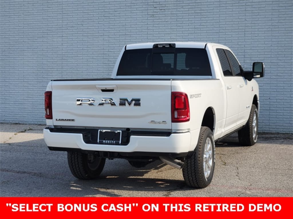 New 2025 Ram 2500 LARAMIE CREW CAB 4X4 6'4 BOX Pickup