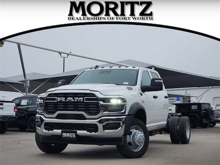 2026 Ram 5500 Chassis Cab TRADESMAN  CREW  4X4 60' CA Pickup