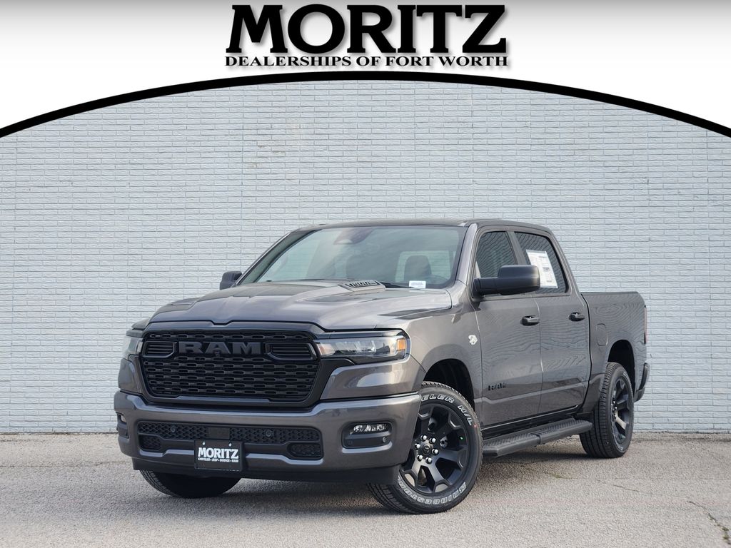 New 2026 Ram 1500 EXPRESS CREW CAB 4X4 5'7 BOX