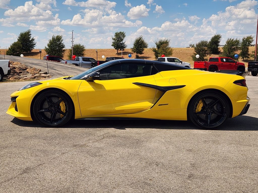 Used 2025 Chevrolet Corvette E-Ray E-Ray w/3LZ Convertible