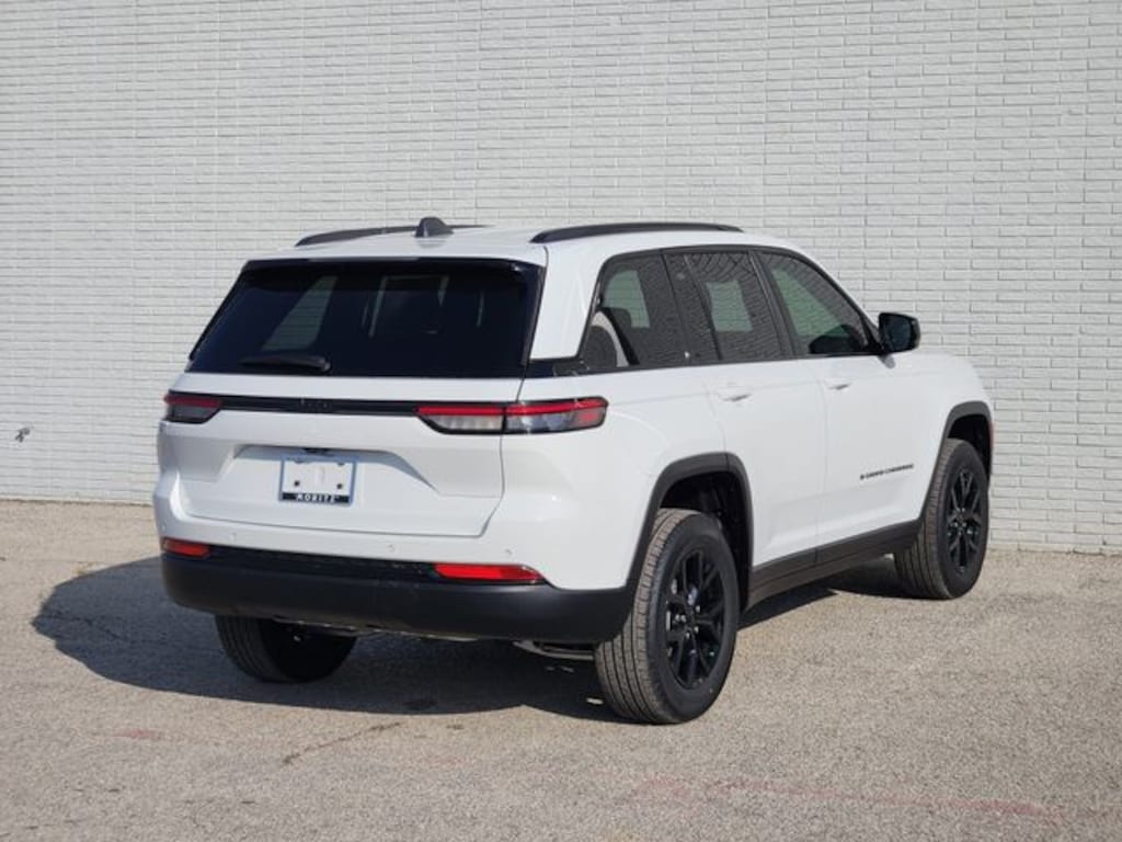 New 2025 Jeep Grand Cherokee ALTITUDE X 4X2 Sport Utility