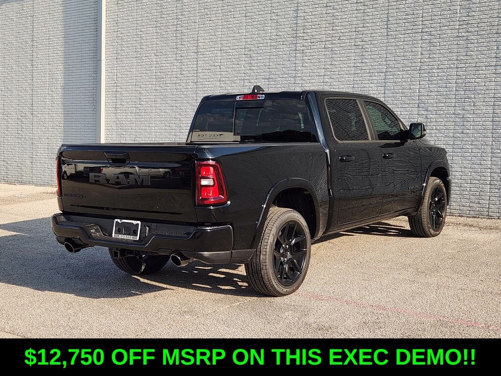 New 2026 Ram 1500 LARAMIE CREW CAB 4X2 5'7 BOX Pickup