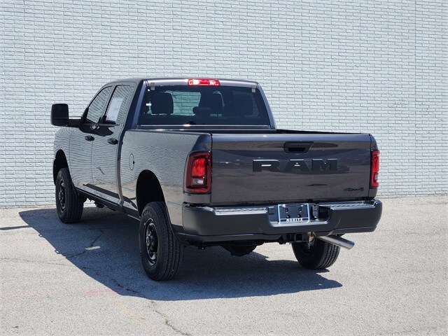 2025 Ram 2500 Tradesman photo 3