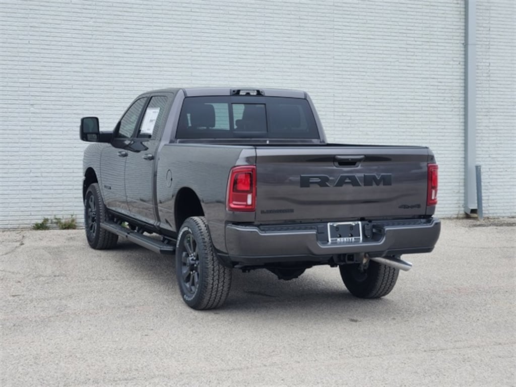 New 2026 Ram 2500 LARAMIE CREW CAB 4X4 6'4 BOX Pickup
