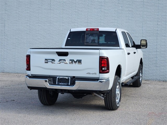 2025 Ram 2500 Tradesman photo 4
