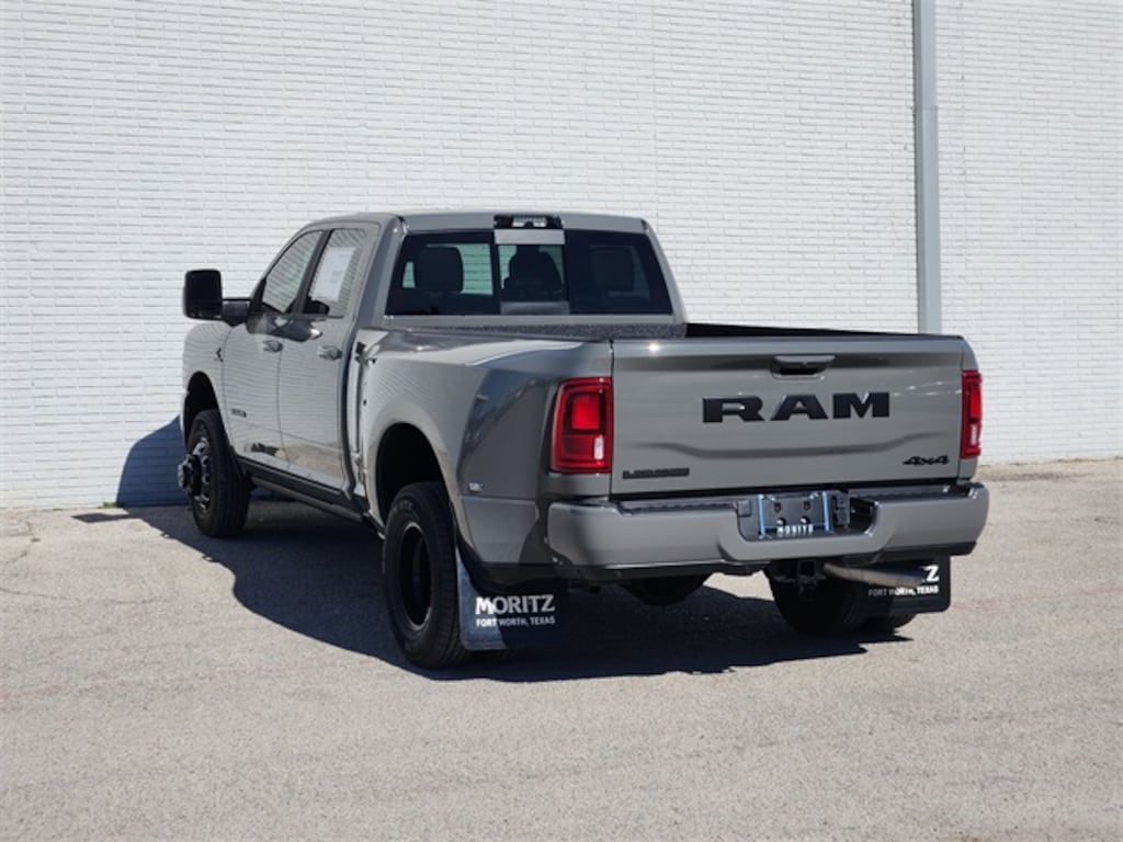 New 2026 Ram 3500 LARAMIE CREW CAB 4X4 8' BOX Pickup